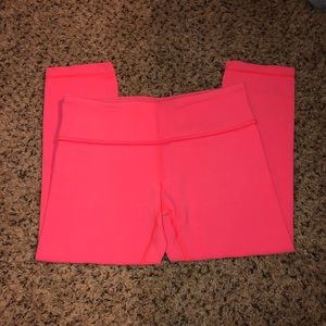 Coral lululemon leggings